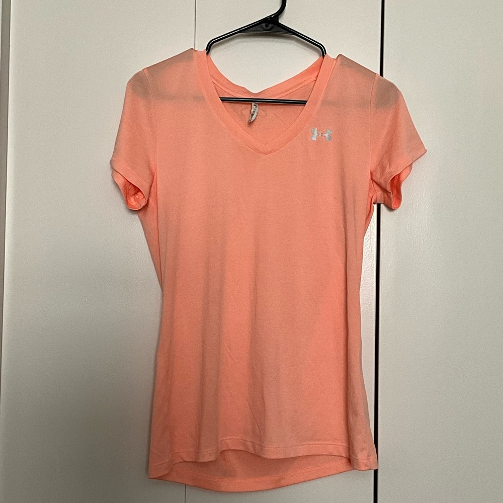 Under Armour Peach V-Neck Women's Top